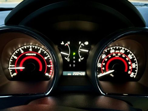 Used 2012 Toyota Highlander SE image 9