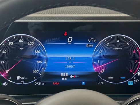 Used 2024 Mercedes-Benz GLS 450 4MATIC image 12