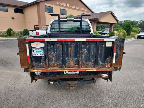 Used 2016 Ford F250 XL w/ Power Equipment Group image 8