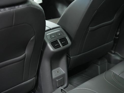 New 2026 Buick Envision Avenir image 23