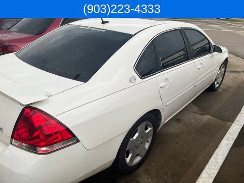 Used 2008 Chevrolet Impala SS w/ Convenience Package FWD image 7