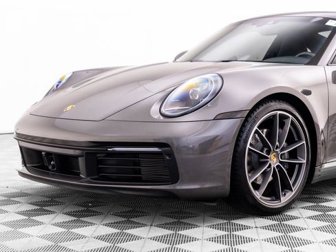 Certified 2024 Porsche 911 Carrera RWD image 34