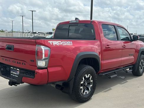 Used 2023 Toyota Tacoma TRD Off-Road w/ Technology Package image 13