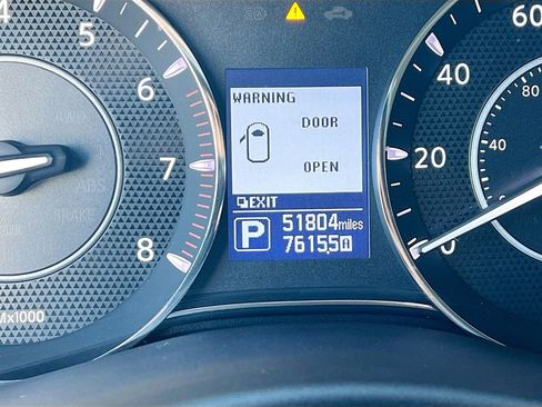 Used 2020 Nissan Armada Platinum w/ Captain's Chairs Package image 12