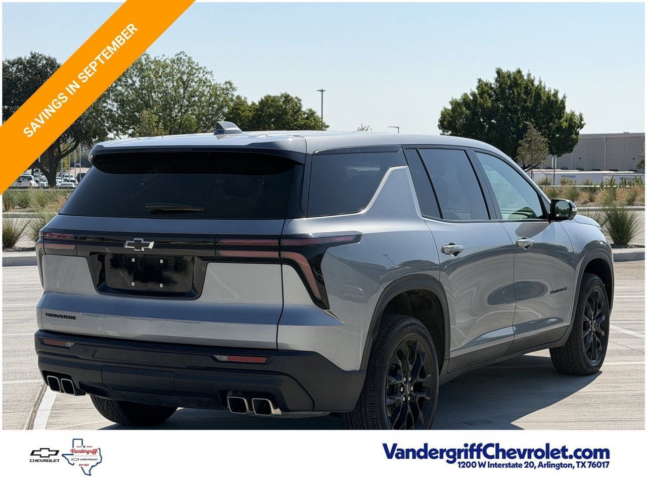 Used 2024 Chevrolet Traverse LS w/ Midnight/Sport Edition FWD image 4