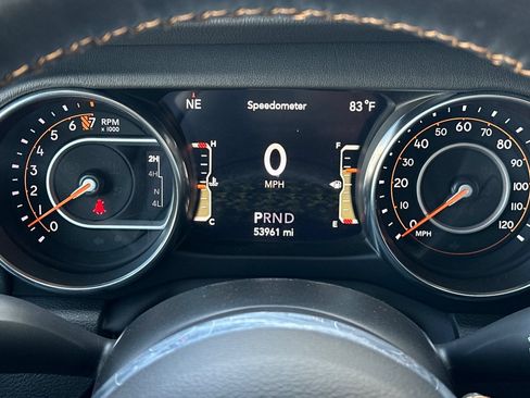 Used 2022 Jeep Wrangler Unlimited Sahara AWD/4WD image 24
