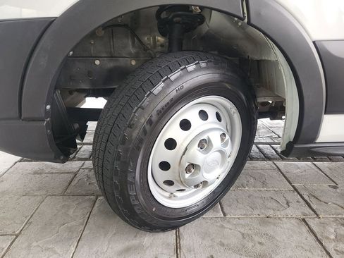 Used 2022 Ford Transit 350 DRW RWD image 33