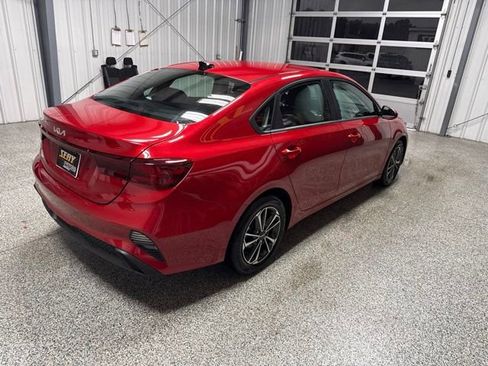 Used 2024 Kia Forte LXS FWD image 18