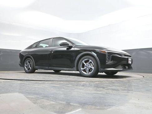 Used 2025 Kia K4 FWD image 30