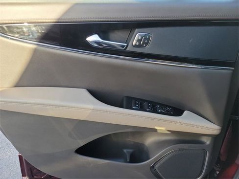 Certified 2022 Lincoln Nautilus FWD w/ Premium Package image 27