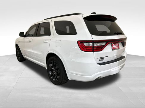 Used 2023 Dodge Durango R/T RWD image 3
