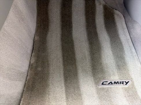 Used 2009 Toyota Camry XLE FWD image 16