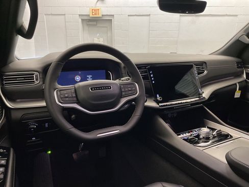 New 2025 Jeep Wagoneer Series II image 7