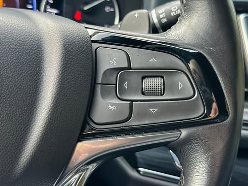 Used 2024 Buick Enclave Premium image 29