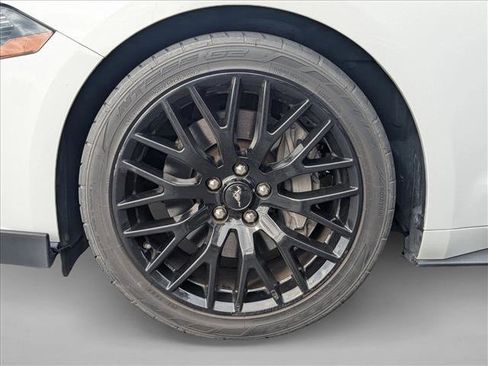Used 2020 Ford Mustang GT image 19