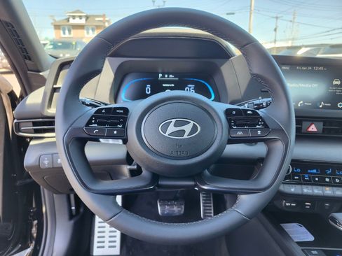 New 2026 Hyundai Elantra SEL Sport Premium FWD image 27