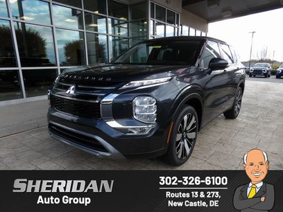 New 2025 Mitsubishi Outlander SE