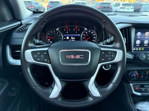 Used 2022 GMC Terrain SLT w/ Infotainment Package II image 27