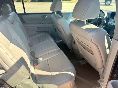 Used 2011 Honda Pilot EX-L image 16