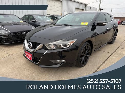 Used 2017 Nissan Maxima SR w/ Midnight Edition FWD image 1