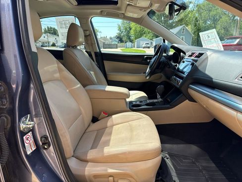 Used 2015 Subaru Legacy 2.5i Limited AWD/4WD image 24