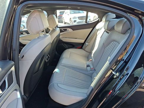 Used 2023 Genesis G70 2.0T w/ Sport Prestige Package image 20