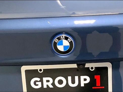 Used 2023 BMW 530e xDrive w/ Premium Package AWD/4WD image 29