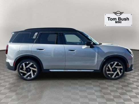 New 2026 MINI Cooper Countryman S image 2