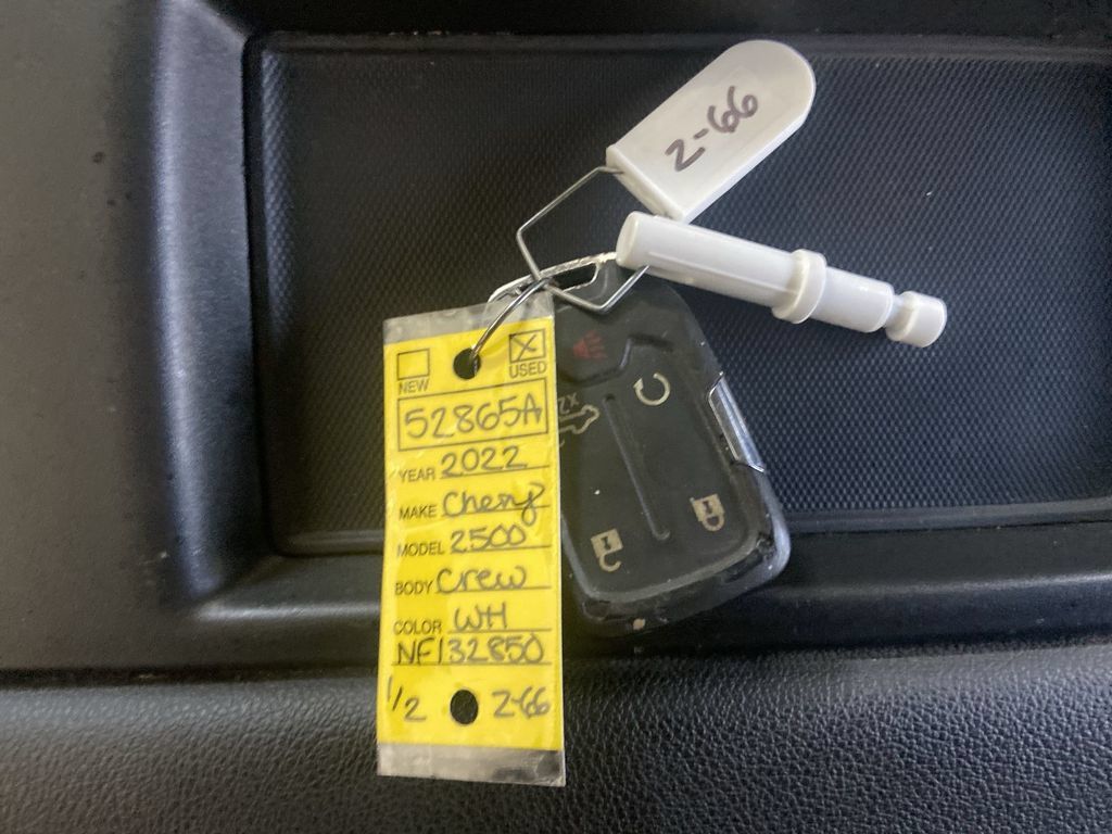 Used 2022 Chevrolet Silverado 2500 LTZ AWD/4WD image 19