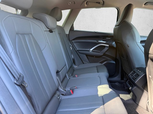Used 2025 Audi Q5 Prestige AWD/4WD image 20