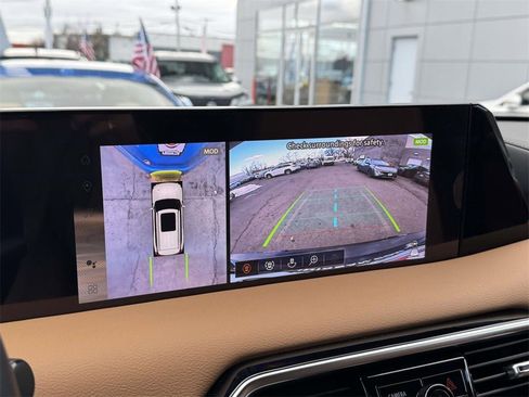 Certified 2025 Nissan Armada SL w/ Captain's Chari Seat Package image 17