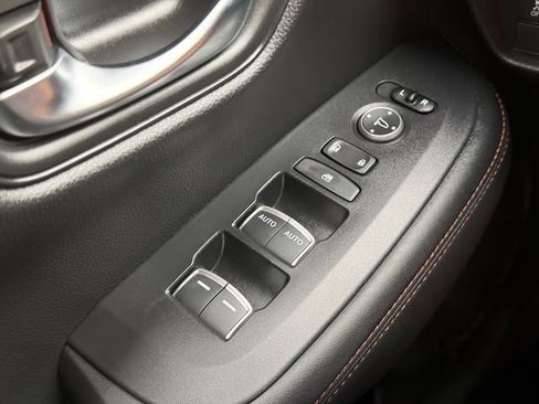 Used 2024 Honda HR-V Sport image 25