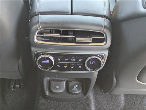 Used 2024 Genesis GV80 3.5T w/ Prestige Package image 18