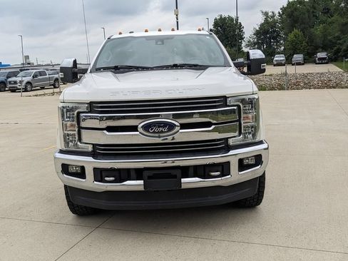 Used 2017 Ford F250 Lariat w/ Lariat Ultimate Package AWD/4WD image 8