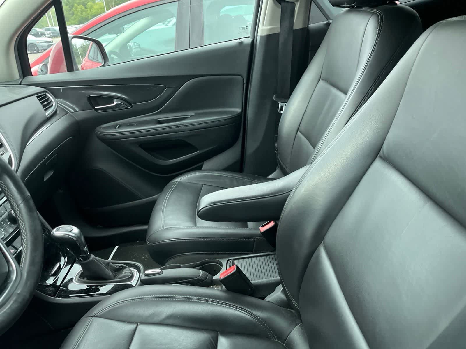 Used 2018 Buick Encore Essence w/ Experience Buick Package FWD image 22