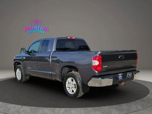 Used 2018 Toyota Tundra SR5 AWD/4WD image 3