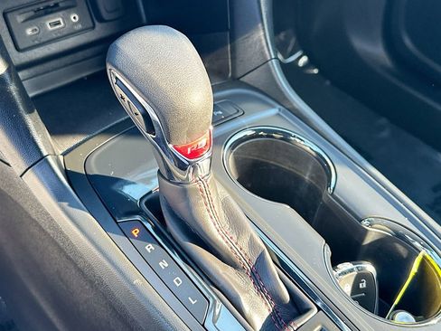 Certified 2023 Chevrolet Equinox RS w/ RS Leather Package image 17