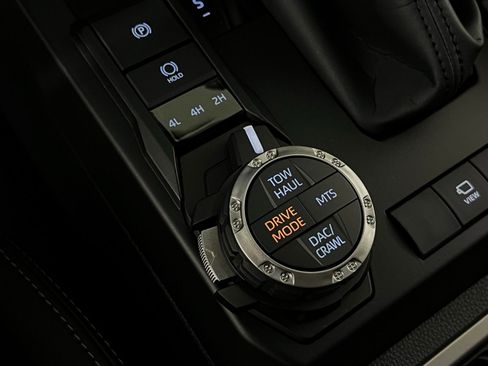 Certified 2026 Toyota 4Runner TRD Off-Road Premium image 23