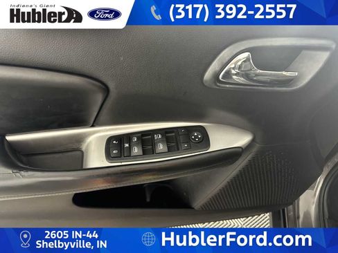Used 2016 Dodge Journey SXT w/ Comfort/Convenience Group FWD image 12