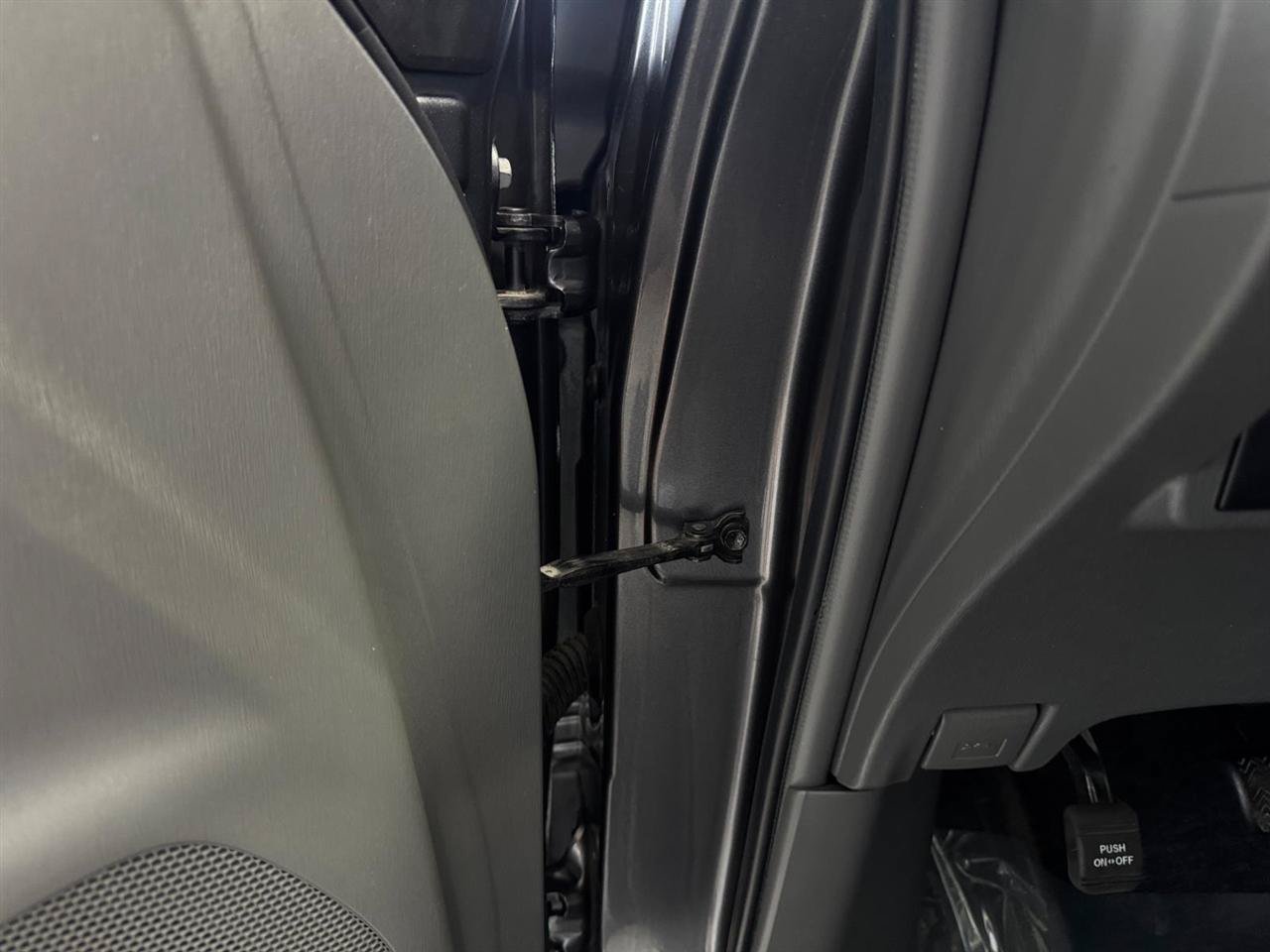 Used 2012 Toyota Prius V Three FWD image 24