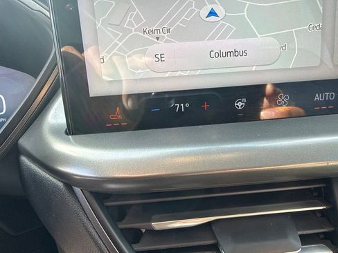 Used 2023 Ford Escape Active w/ Tech Pack #2 AWD/4WD image 18