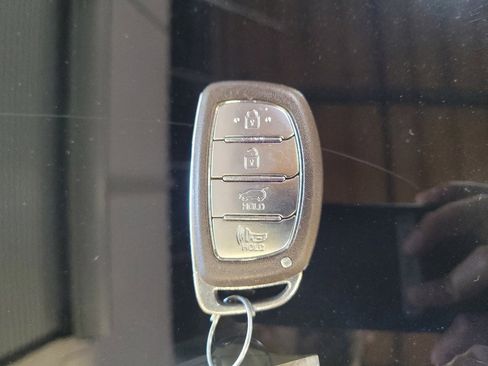 Used 2020 Hyundai Ioniq Blue image 32