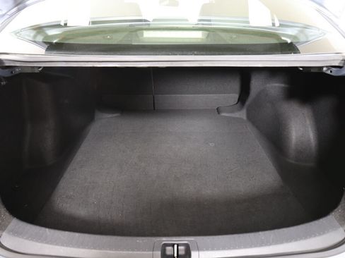 Used 2020 Toyota Corolla SE FWD image 18