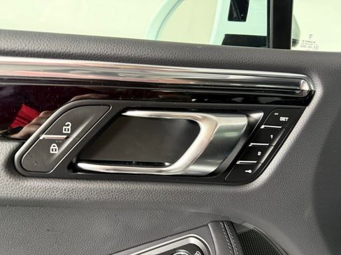 New 2025 Porsche Macan Turbo image 25