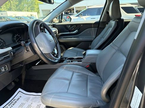 Used 2022 Lincoln Corsair AWD w/ Equipment Group 101A image 9
