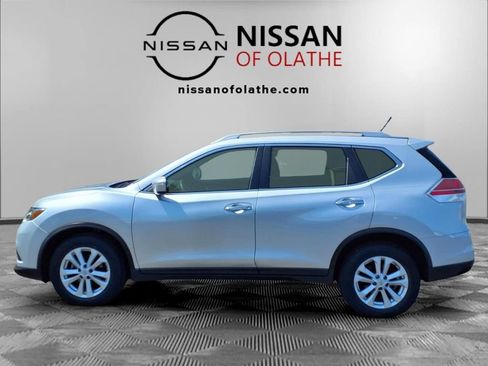 Used 2015 Nissan Rogue SV AWD/4WD image 24