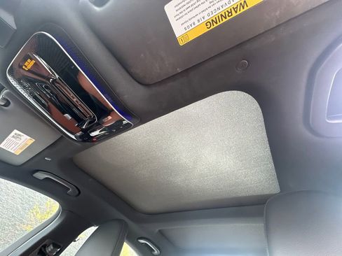 Certified 2023 Mercedes-Benz C 300 Sedan image 6