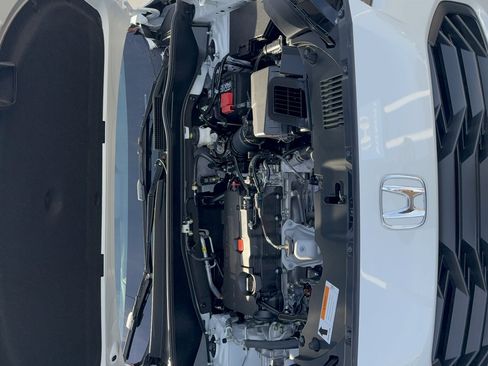 Used 2026 Honda HR-V Sport image 16
