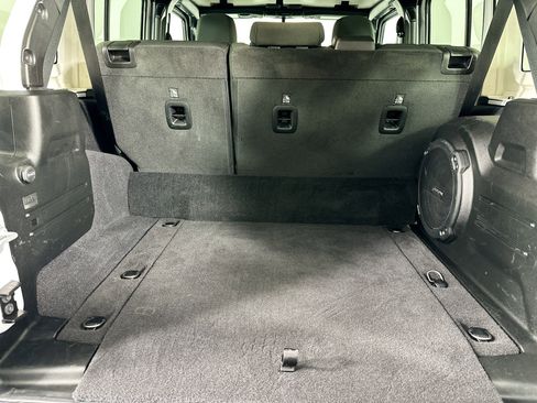 Used 2023 Jeep Wrangler Unlimited w/ Cold Weather Group image 34