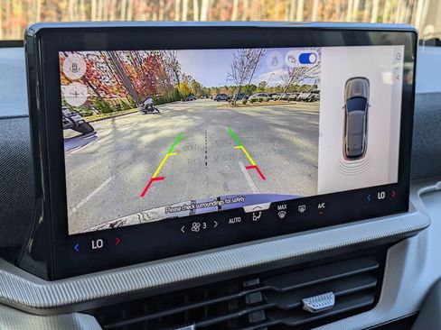 New 2026 Ford Explorer Active image 19